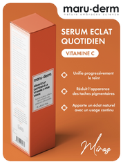 Femme appliquant le serum vitamin c maruderm sur le visage pour un teint éclatant